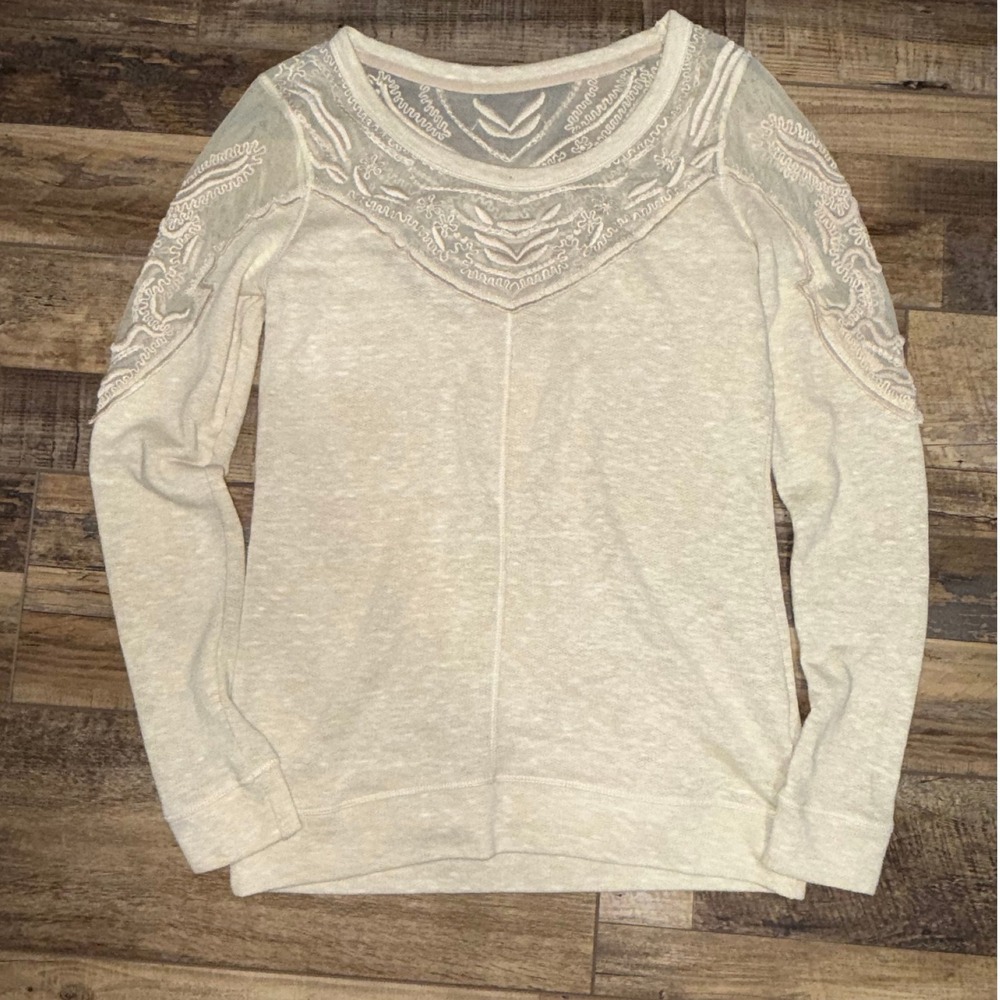 maurices Beige Lace Embellished Long‎ Sleeve Top Womens Size Medium